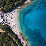 Beautiful Markulin With Private Pool Near Pula