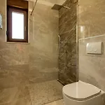Beautiful Markulin With Private Pool Near Pula * Шишан