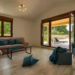 Villa Beautiful Markulin With Private Pool Near Pula