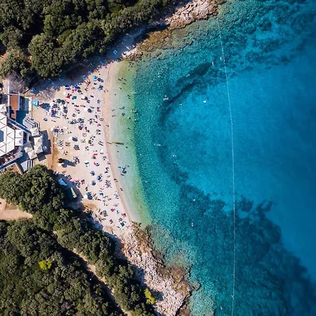 Beautiful Markulin With Private Pool Near Pula