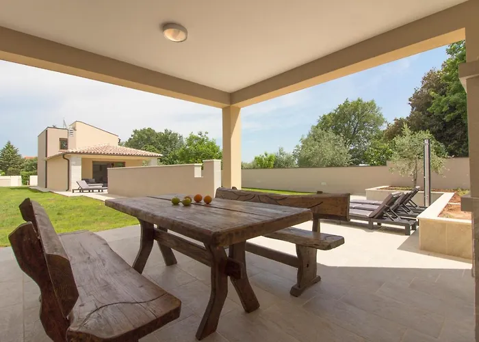 빌라 Beautiful Markulin With Private Pool Near Pula *