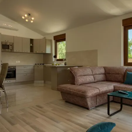 Beautiful Markulin With Private Pool Near Pula *