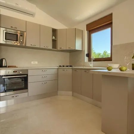 Villa Beautiful Markulin With Private Pool Near Pula *