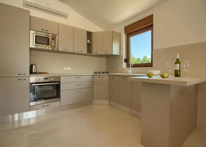 Villa Beautiful Markulin With Private Pool Near Pula *